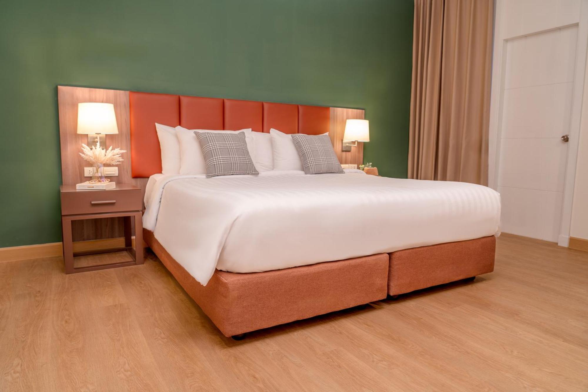 Legacy Hotel Bangkok Sukhumvit Экстерьер фото