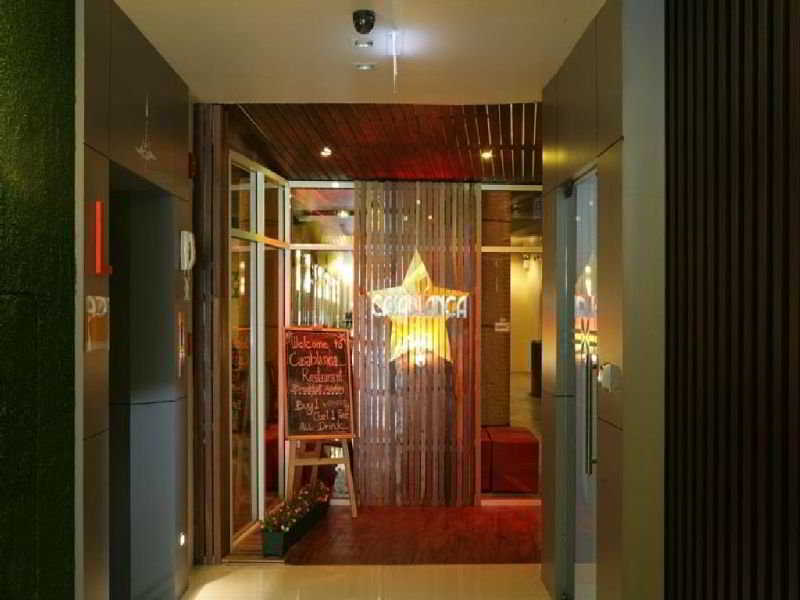 Legacy Hotel Bangkok Sukhumvit Экстерьер фото