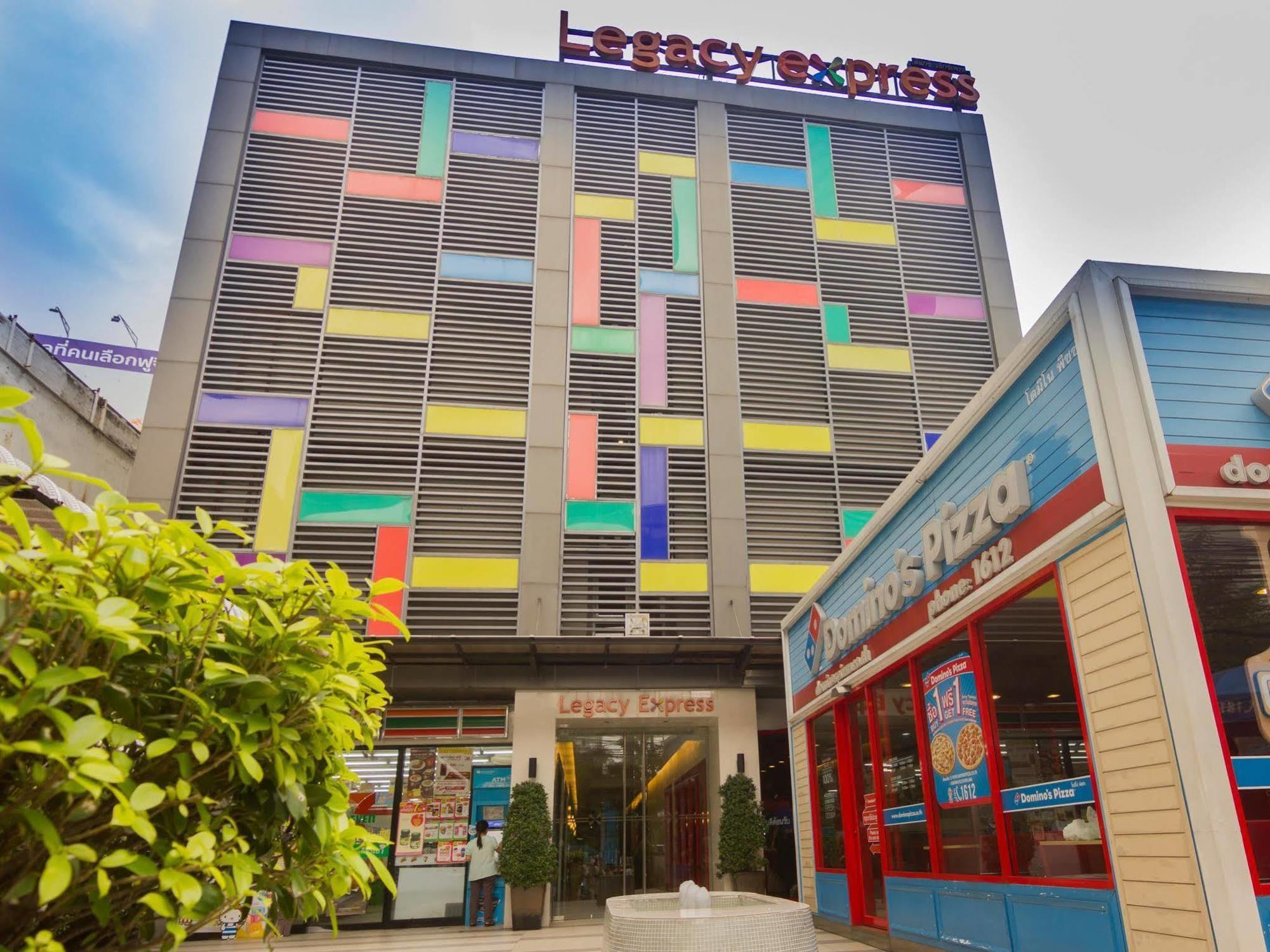 Legacy Hotel Bangkok Sukhumvit Экстерьер фото