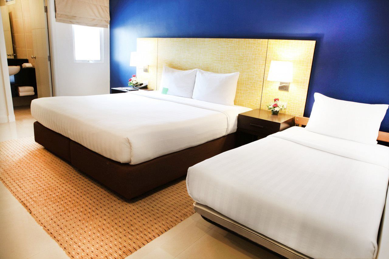 Legacy Hotel Bangkok Sukhumvit Экстерьер фото